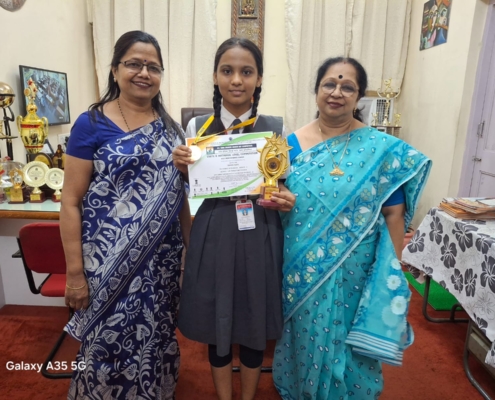 In the All India Swachch Bharat State and National Level Competition organized by National Education and Human Resource Development Organization Swara Bhutte (Class 8) received Gold medal and cert